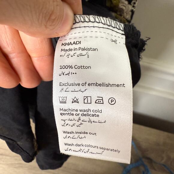 KHAADI Floral Embroidered Cambric Raglan Top Kurta Dress Womens 12 - Picture 9 of 12